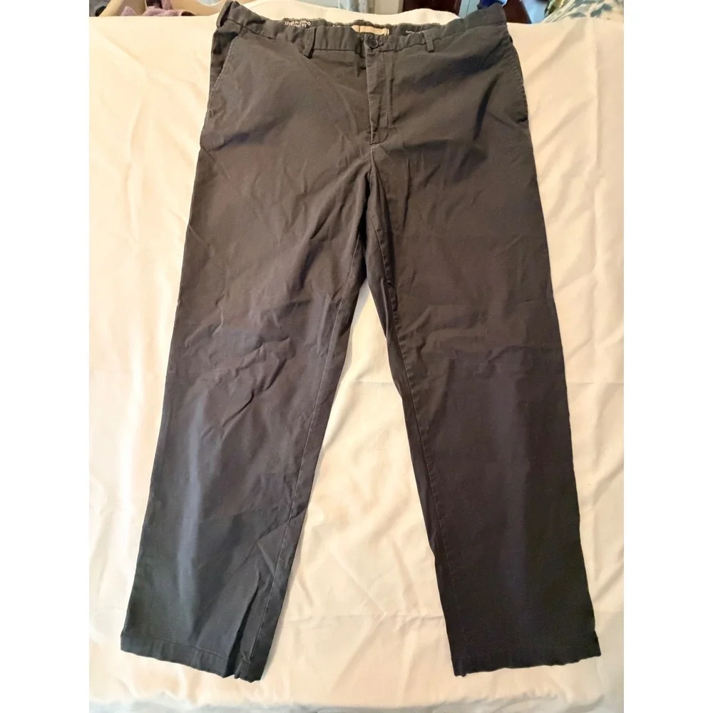 Banana Republic Mens Lived-In Chino Straight Fit Pants charcoal 42x34 Cotton